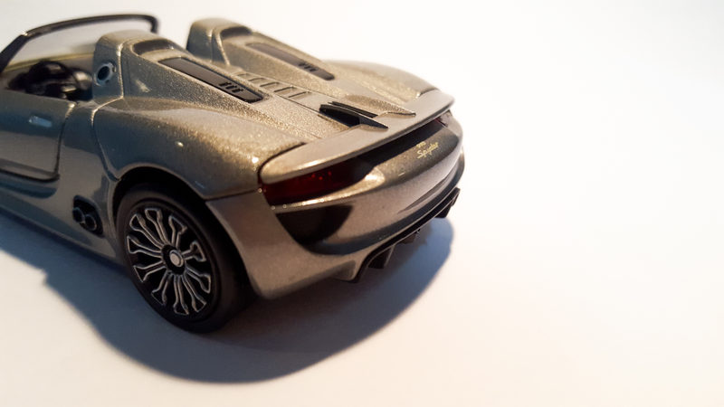 Illustration for article titled The Stuttgart Spyder Supershow